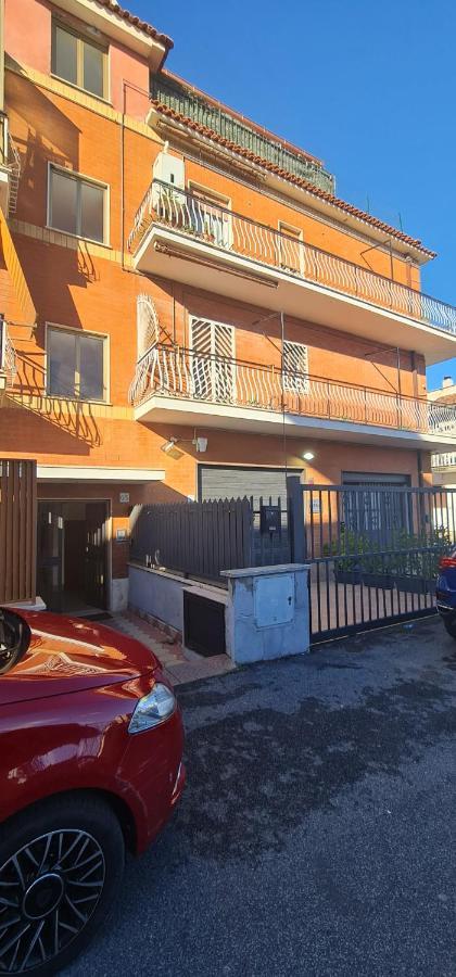 Appartamento Roma 800Mt Dalla Metro Екстериор снимка